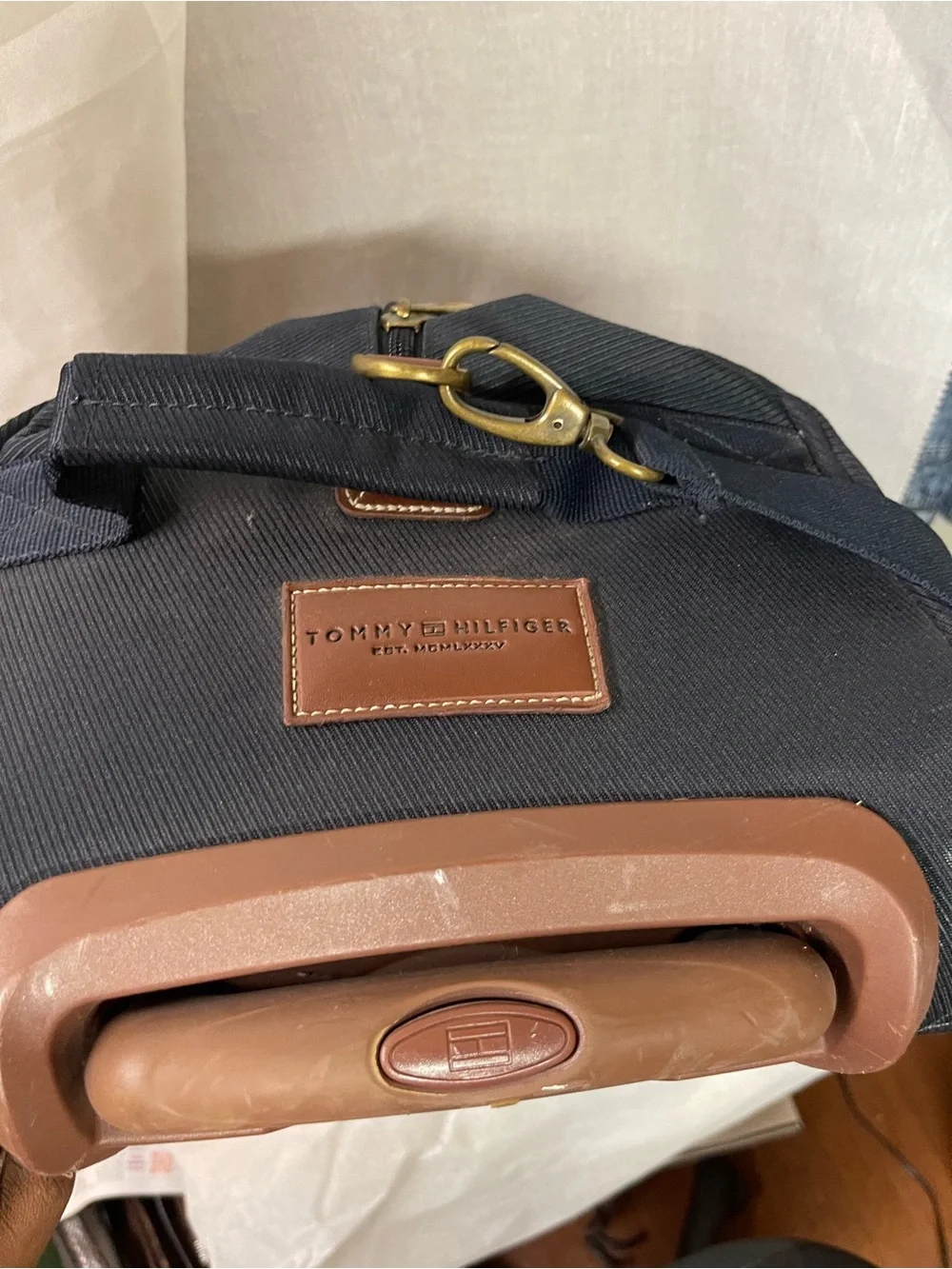 Tommy Hilfiger Travel Duffle Bag/Carry on/With Wheels